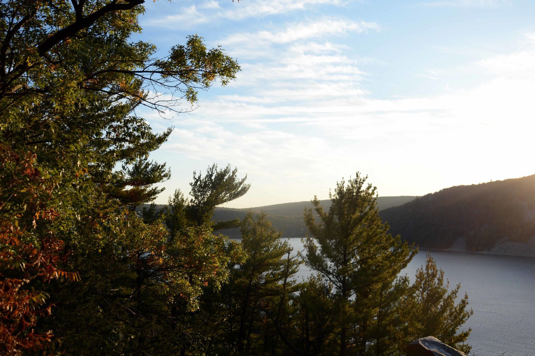 Devil's Lake shows autumn colors, Oct. 18